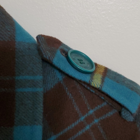 Burberry coat - Picture 4 of 7